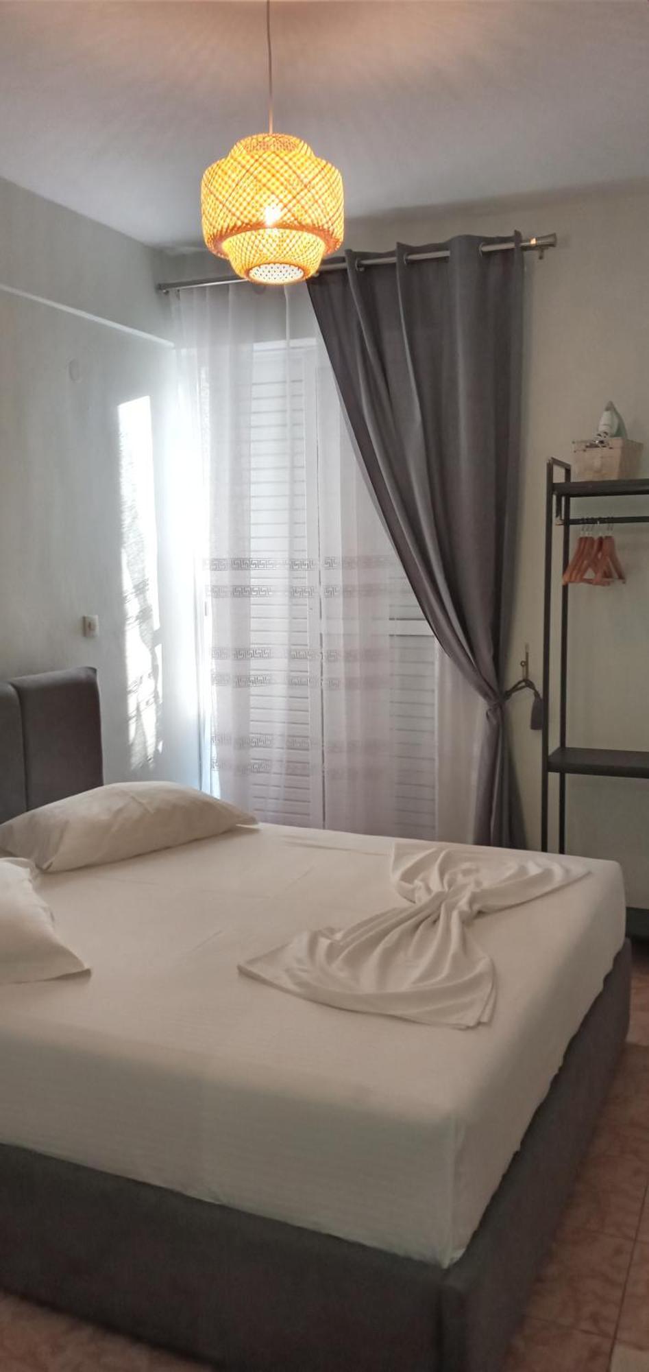 Areti Himare